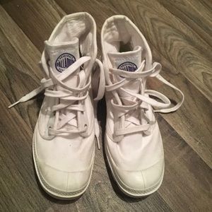 White palladium boots